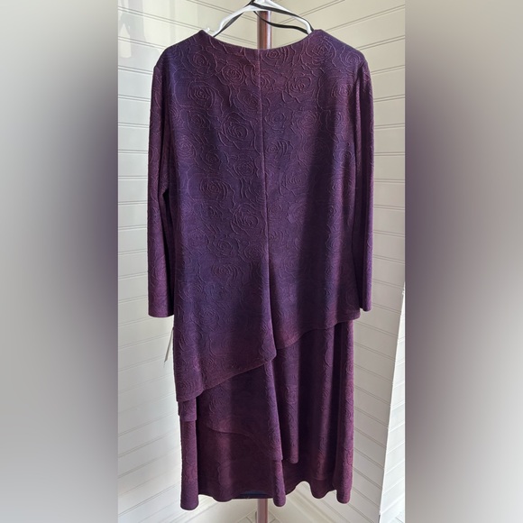 Connected Apparel Rich Purple Midi Dress - Picture 2 of 3
